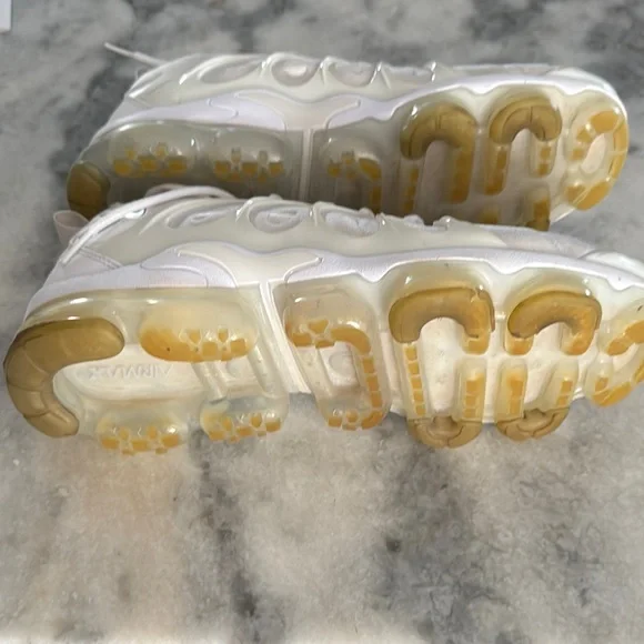 2019 Mens Nike Air Vapormax Plus White/Pure Platinum Running Shoes! Size 12 - Picture 5 of 8